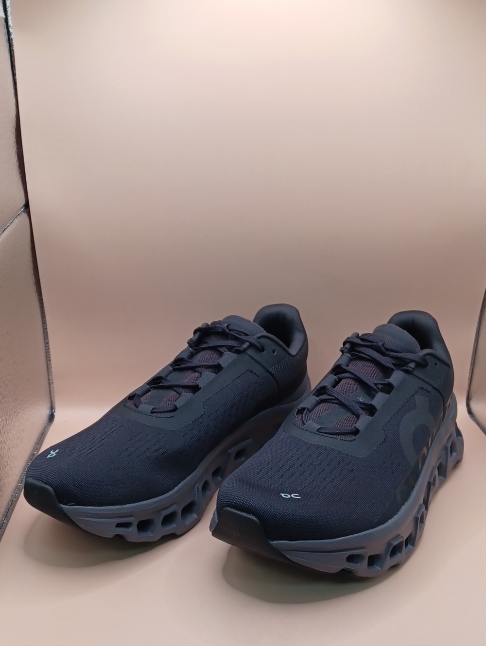 On Running Cloudmonster Sneakers-Black Women Size 9.5 US
